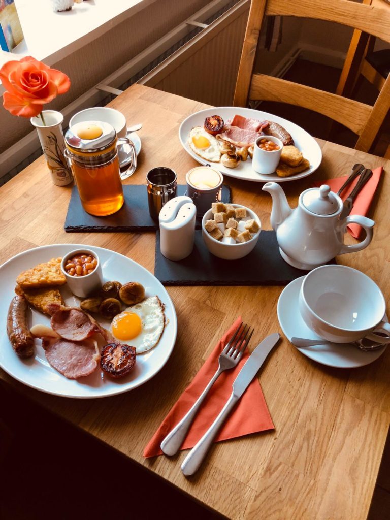 B&B In Porthmadog, Comfortable Beds Delicious Breakfast -Tudor Lodge